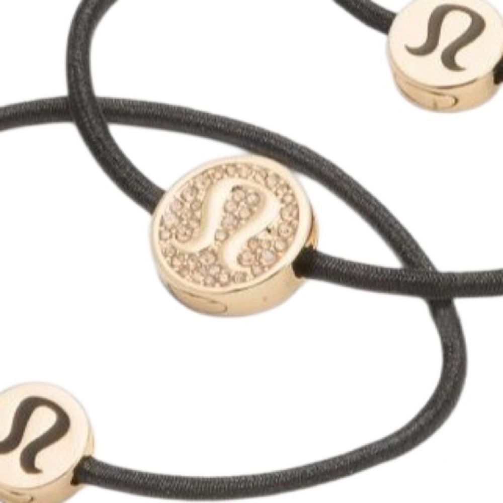 Lululemon Logo Hair Ties 3 Pack Gold / Black - Picture 3 of 10